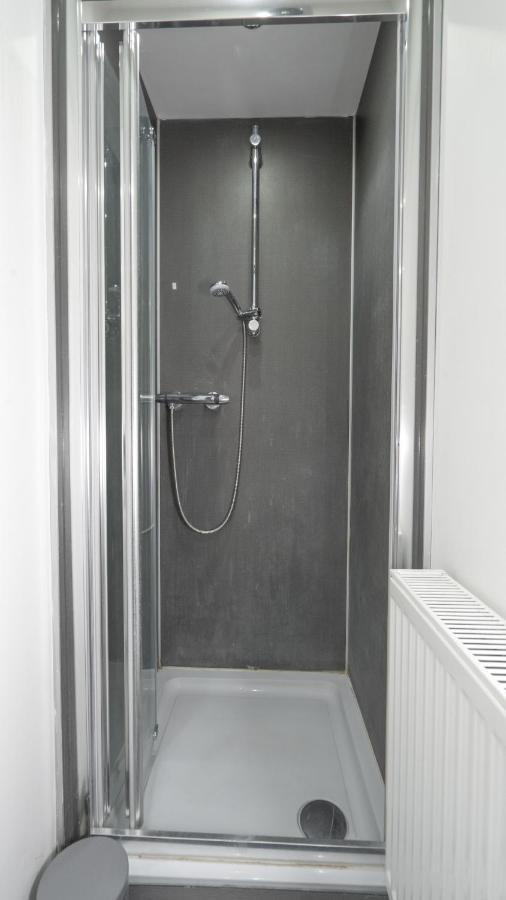 Modern & Stylish Studio In Reading Centre Apartment Ngoại thất bức ảnh