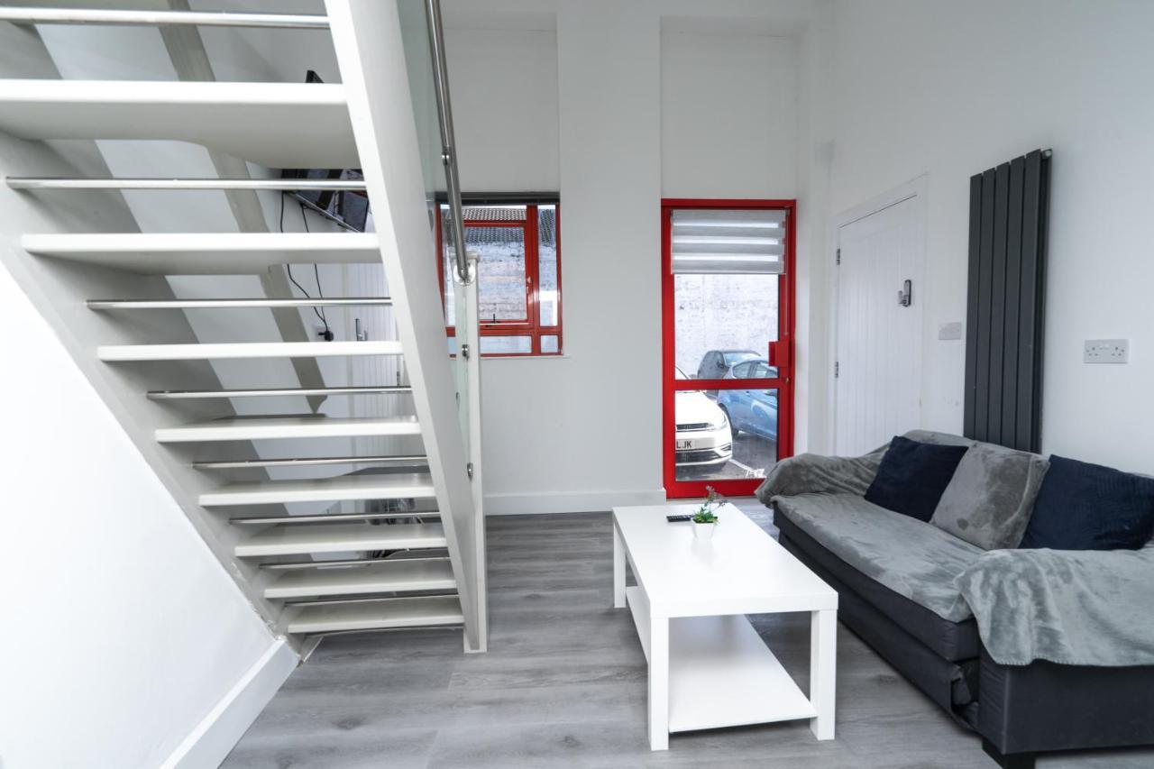 Modern & Stylish Studio In Reading Centre Apartment Ngoại thất bức ảnh